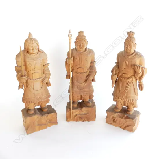 3 CARVED WOODEN CHINESE SOLDIERS H.470MM