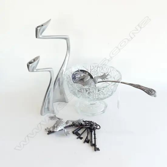 PRESSED GLASS COMPORT 225mm dia, EP SOUP LADLE, 3 SILVER FROGS, 7 VINTAGE STYLE KEYS, PR CANDLESTICKS H.350mm