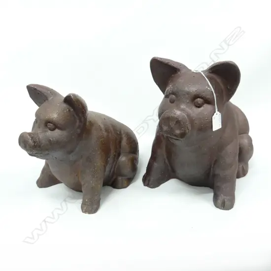 PR GRADUATED SITTING PIG IRONSTONE  SCULPTURES rich dark matt glaze Tallest 320mm