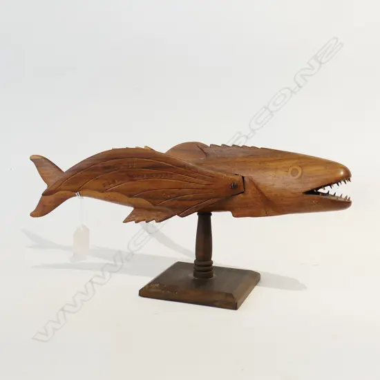 PITCAIRN ISLAND CARVED FLYING FISH BY ELWYN CHRISTIAN L. 380MM