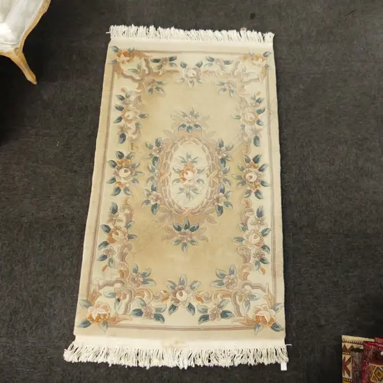 LG MACHINE TUFTED RUG 1750x920mm