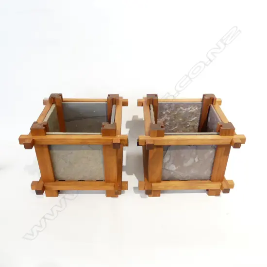 PR SQUARE 'ZEN' PLANTERS - PINE & SLATE 260x260x230mm