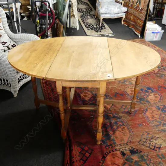 GEO.III STYLE OAK DROP LEAF TABLE