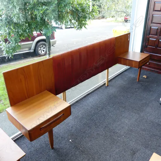 RETRO G-PLAN HEAD BOARD W CABINETS & UPHOLSTERED PANEL W.2660mm