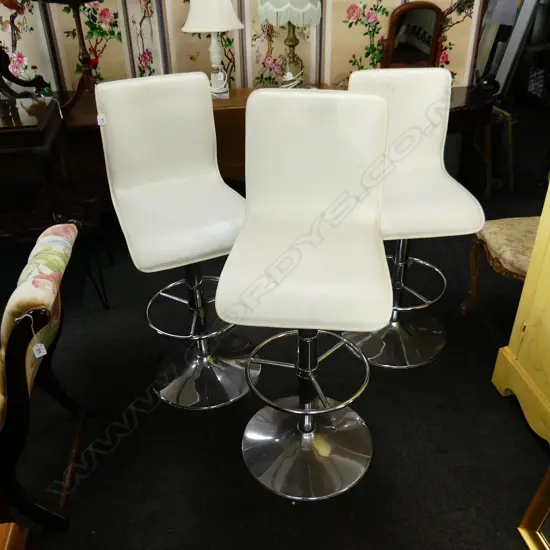3 WHITE LEATHER KITCHEN BAR STOOLS