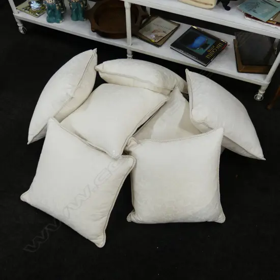 8 QUALITY WHITE CUSHIONS 500x500mm