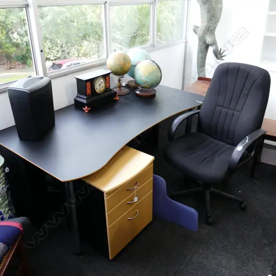 3 PCES OFFICE FURNITURE; DESK, CHAIR, 3 DRAWER CABINET...