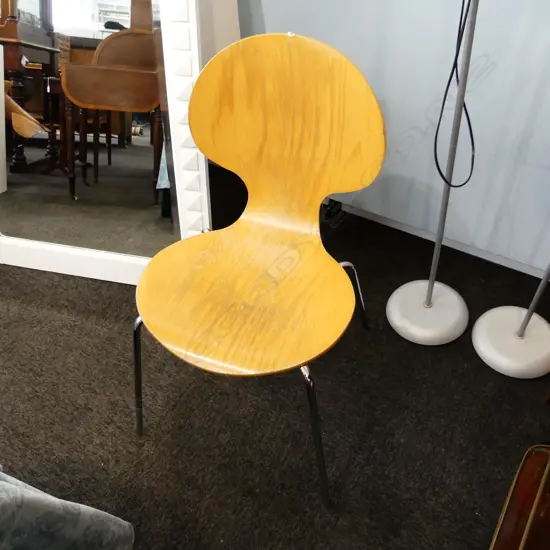 BENT PLY DINING CHAIR