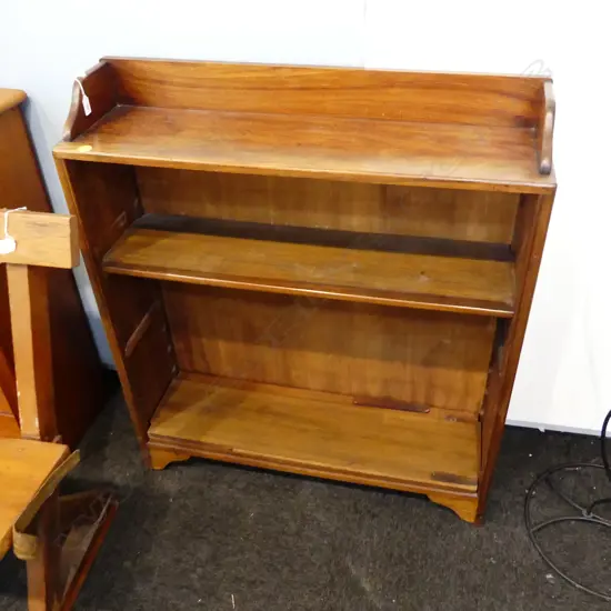 SMALL WOODEN BOOKCASE H1M106MM L910MM