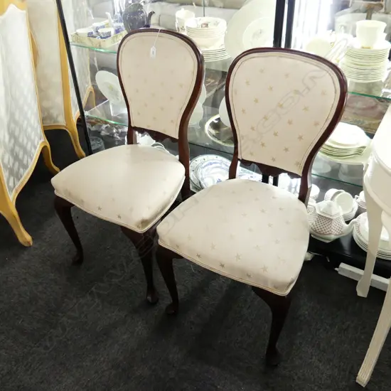 PR CABRIOLE LEG DINING CHAIRS w. STAR UPHOLSTERY