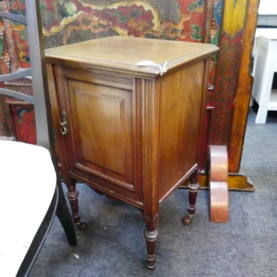 BEDSIDE CABINET H680MM