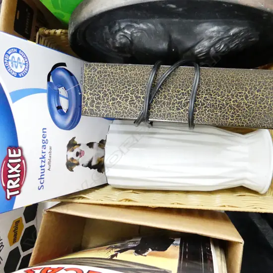 ABORIGINAL PLAQUE, ELECTRIC CLOCK, VASE ETC IN WOVEN BASKET