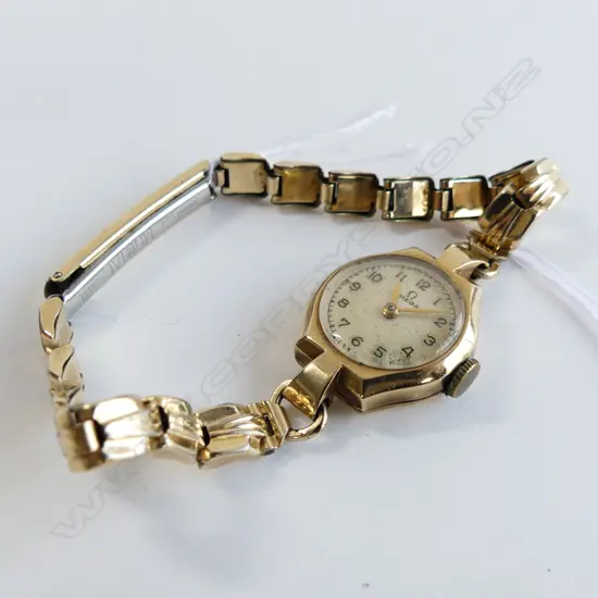 VINTAGE OMEGA LADIES 9CT GOLD WATCH 15.03 GMS (NOT WORKING)