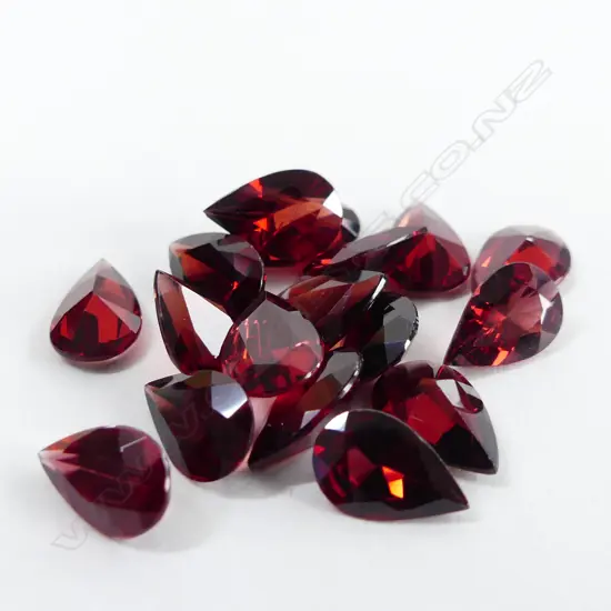 FACETED TEAR DROP SHAPE GARNETS 20CT