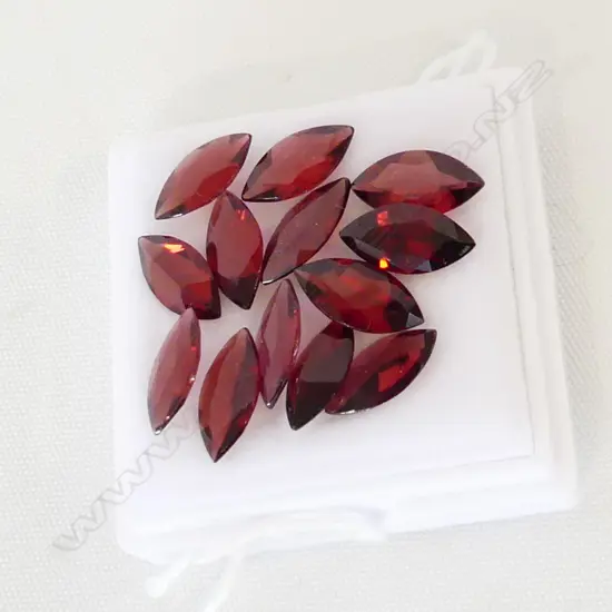 MARQUISE SHAPE FACETED GARNETS, 20CT