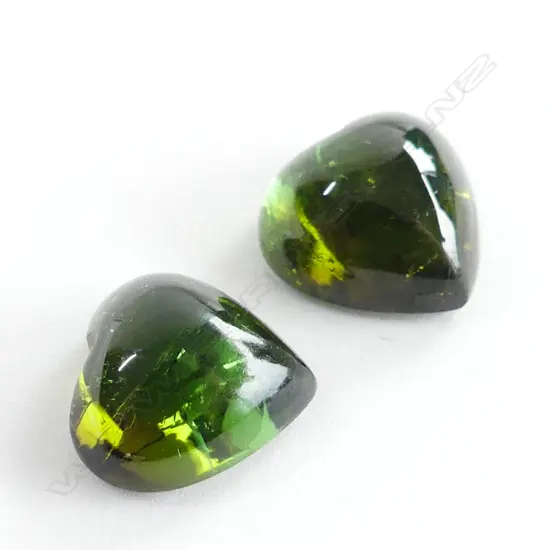 PR HEART SHAPED PINE GREEN TOURMALINE