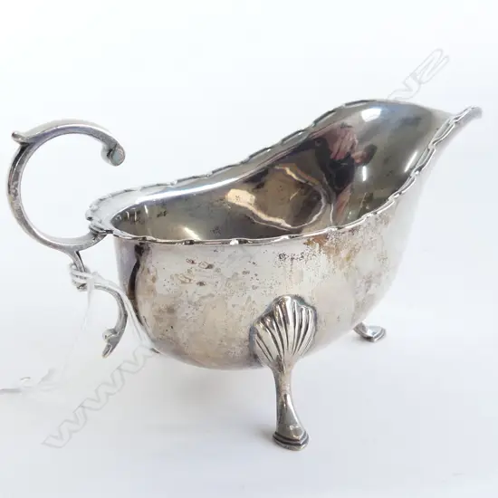 STG SILVER SAUCE BOAT SHEFFIELD 1927 152 GRAMS
