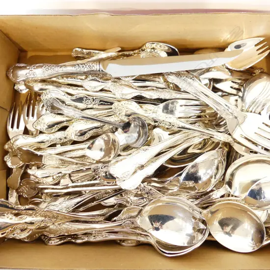 BOX LOT RODD CUTLERY - APPEARS TO BE FULL SET