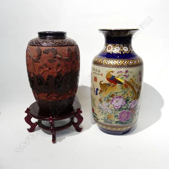 TWO ORIENTAL VASES H470MM (TALLEST)