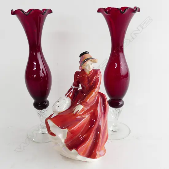 ROYAL DOULTON 'LOUISE' H.190mm PR RED GLASS VASES H.260mm
