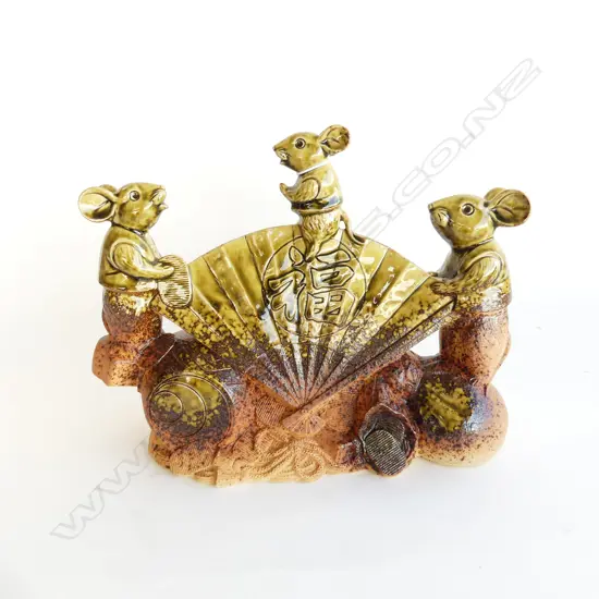 JAPANESE GREEN GLAZED POTTERY MICE & FAN SCULPTURE L.350mm W drum & sack