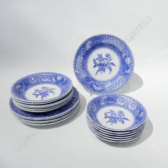 18 PCES ANTIQUE COPELAND SPODE BLUE 'CAMILLA' GOOD CONDITION, 12 BOWLS 6x190mm, 6x165mm, 6 LUNCHEON PLATES 255mm dia