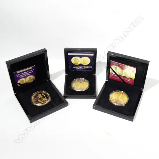 3 COMMEMORATIVE 24CT GOLD PLATED COINS; HRH PRINCE LOUIS, BULLECOURT BATTLE, POPE JOHN PAUL 70mm dia