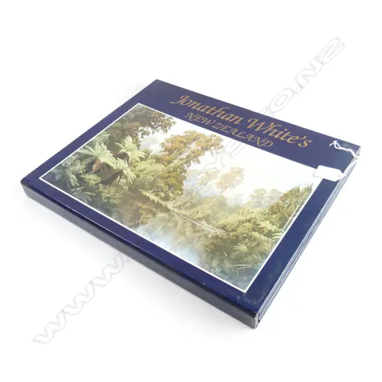 BOUND BOOK JONATHAN WHITES NZ L230 W390MM