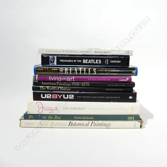  10 BOOKS POP CULTURE,ART,HISTORICAL, BEATLES,U2,DIANA,AUCKLAND