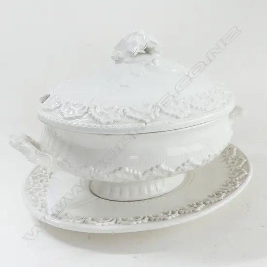 LG WHITE ITALIAN LIDDED TUREEN 