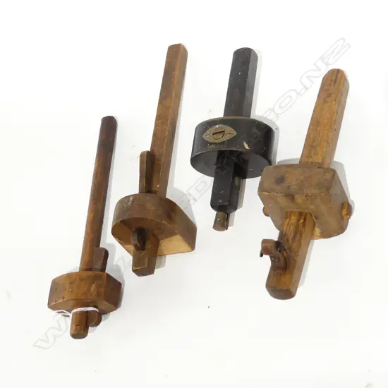 4 VINTAGE WOODEN SCRIBES L.250mm