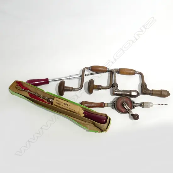 5 VINTAGE DRILLS / SCREW DRIVERS; PR YANKEE SPIRAL RATCHETS ETC