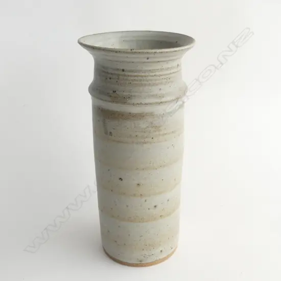 STONEWARE TALL CYLINDER VASE H240MM AK20880