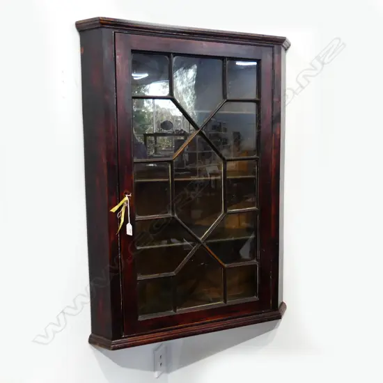 GEORGE III MAHOGANY CORNER CABINET ASTRAGAL GLAZED 525 x 525 x 980mm