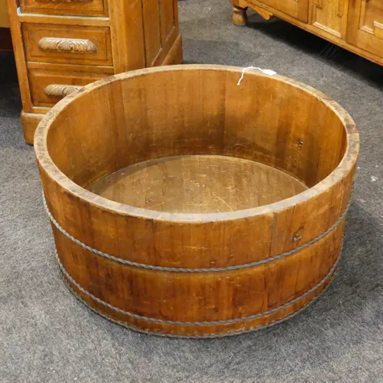 LGE OLD WIDE LOW WOODEN BARRELL Dia.760mm. H.330mm.