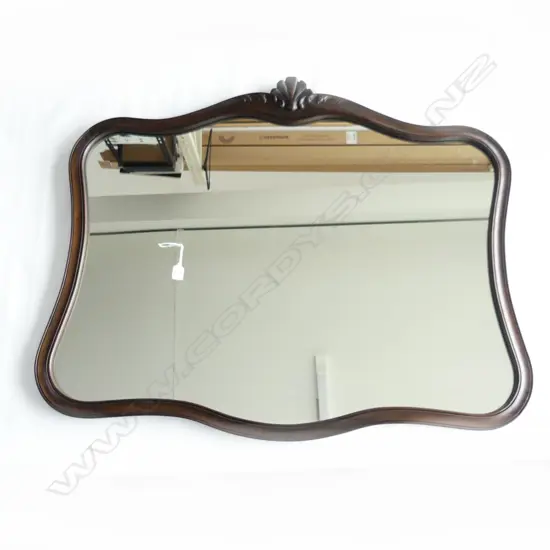 LG MIRROR 940x1140mm