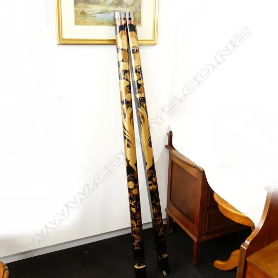 3 MAKI-E JAPANESE GOLD LACQUERED POSTS. 2 long @ H.1740mm ea + 1 x short