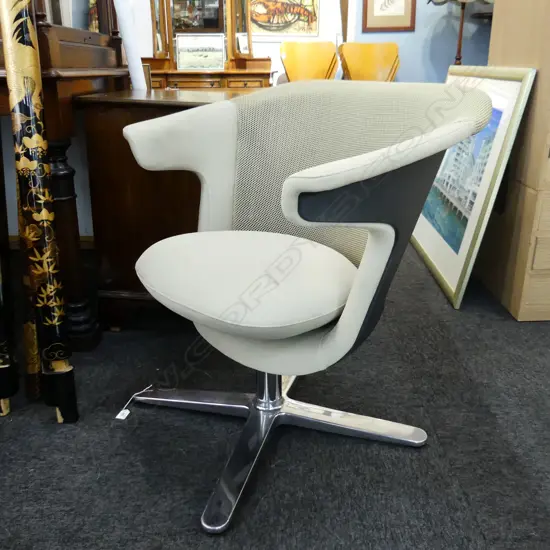 MODERN DESIGNER CHAIR MADE IN MEXICO 