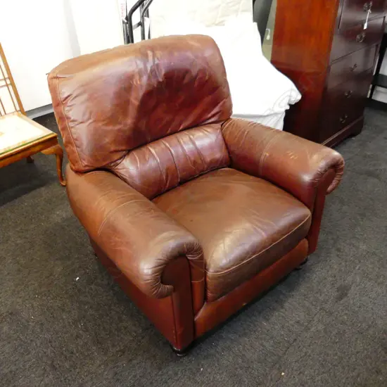 BROWN LEATHER 'RANFURLY RECLINER' - KOVACS DESIGN FURNITURE NZ 1050x930x1010mm $3000-6000 RETAIL