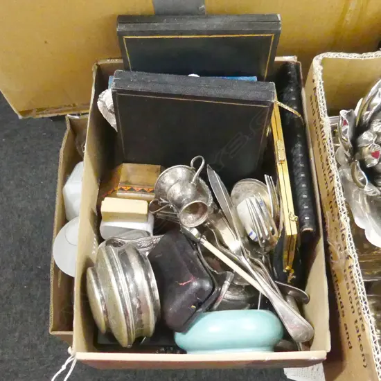 BOX LOT CASED CUTLERY, 3 PURSES ETC