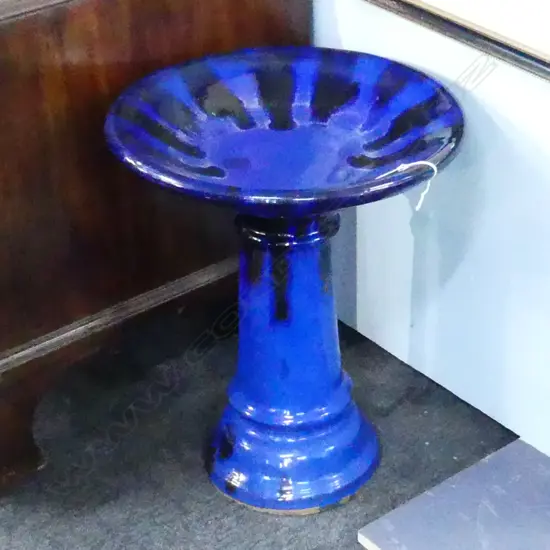 BLUE GLAZED 2 PART BIRD BATH 430mm dia H.540mm