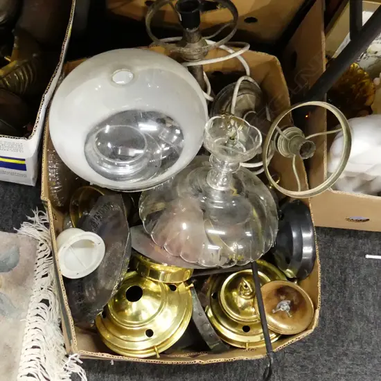 BOX LOT ASST. VINTAGE / DECO LIGHT FITTINGS