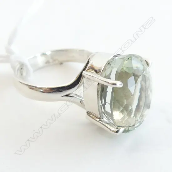 LG GREEN AMETHYST & 925 SILVER RING SIZE P