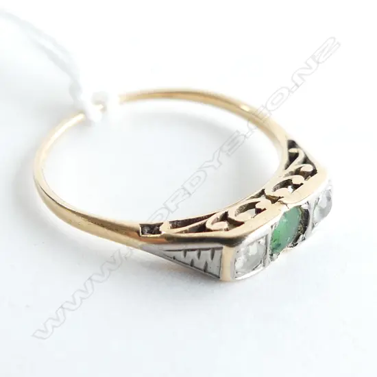 18CT? GOLD RING (MARKS & STONES WORN) 1.7 GRAMS