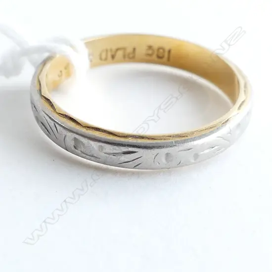 18CT & PALLADIUM  WEDDER 3.1 GRAMS SIZE N 1/2