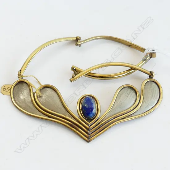 BRASS ART NOUVEAU STYLE NECKLACE WITH LAPIS LAZULI 