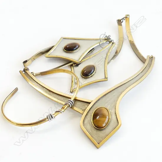 ART NOUVEAU STYLE TIGERS EYE NECKLACE & LG DROP EARRINGS + HALF BANGLE (TIGERS EYE EARRING STONES NEED READHERING)