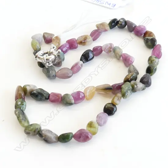 TOURMALINE STONE NECKLACE **RTV**