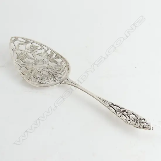 DUTCH SILVER CAKE SLICE 40GMS