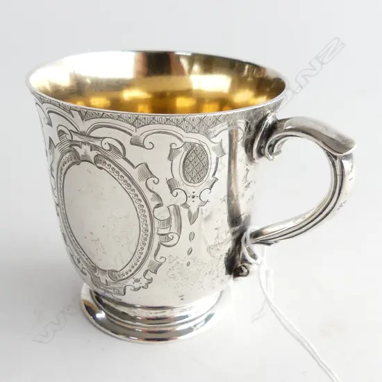 VICT S/S CHRISTING MUG W115GMS H75MM